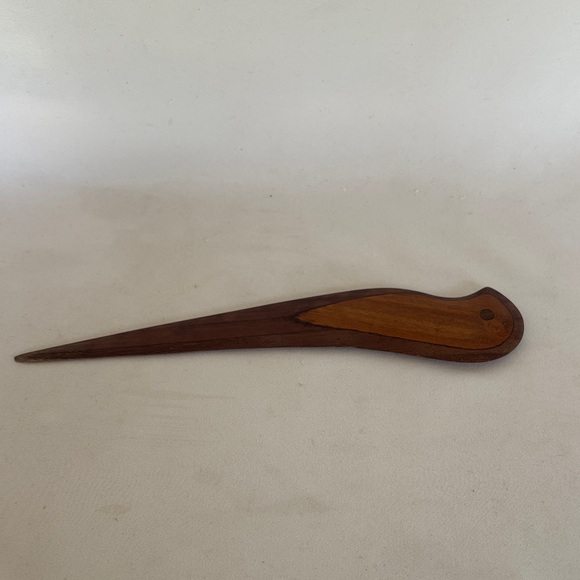 VINTAGE WOODEN BIRD SHAPED LETTER OPENER - Picture 6 of 9